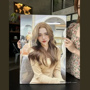 In Ảnh Tráng Gương Bo Viền Theo Yêu Cầu