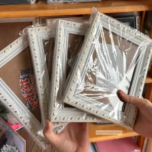Khung ảnh 13x18 để bàn viền họa tiết