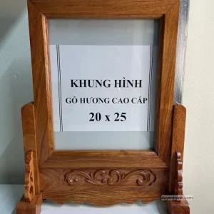 Khung ảnh thờ chụp cận cảnh