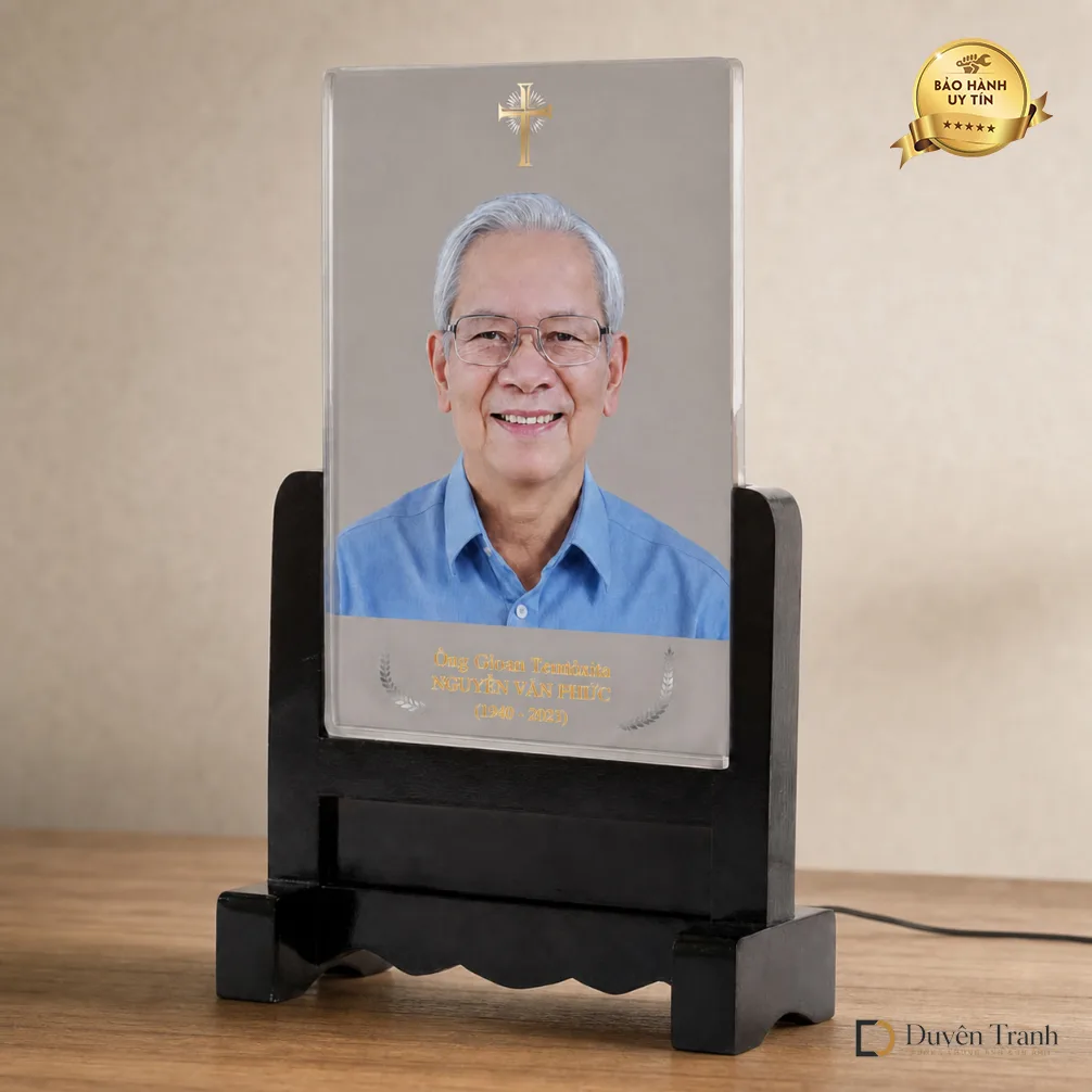 Ảnh thờ pha lê Công giáo - mẫu 4