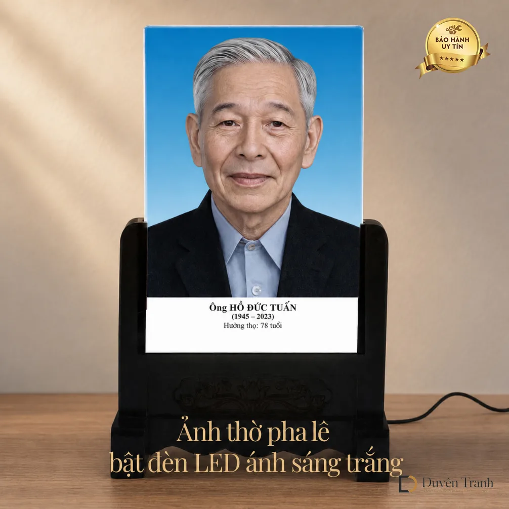 Ảnh thờ pha lê khung gỗ chạm hoa văn - mẫu 8