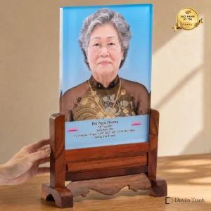 Ảnh thờ pha lê khung gỗ hương - mẫu 4