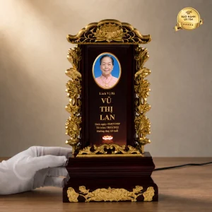 Bài vị pha lê thếp vàng hoa sen - mẫu 3